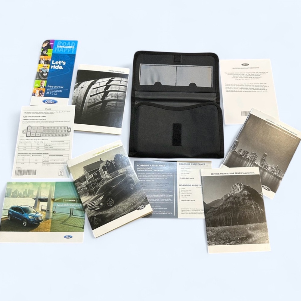 2017 Ford Escape Owners Manual Set Kit with case in pristine condition! OEM